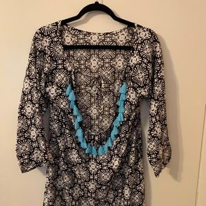 NWT Escapada Living beach cover up - Sansa